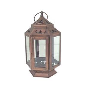 Lanterne à bougie suspendue en métal blanc vieilli, grande, avec toit pyramidal, anneau en verre bleu teinté et poignée, pour décoration de table - Product Image 5