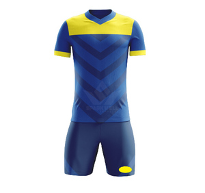 Conjunto de uniforme de fútbol con gradiente para hombre, camiseta de fútbol de manga corta con cuello en V, pantalones cortos, kit de entrenamiento de equipo personalizado, transpirable y de secado rápido - Product Image 3