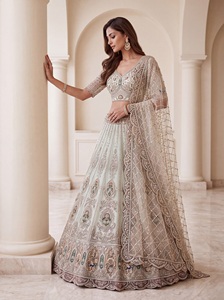 Lehenga Choli de Fiesta Bordado de Primera Calidad con Dupatta Estampada para Novia, Lehenga Choli Pakistaní - Product Image 5