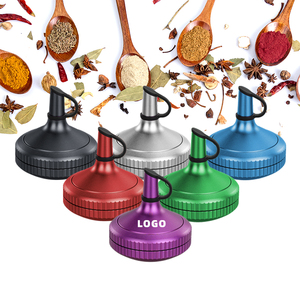 Molinillo de Hierbas de Aluminio Personalizado HoneyPuff, Estilo Redondo de Lujo con Grabado de Logotipo, Molinillo Portátil para Hierbas Secas - Product Image 4