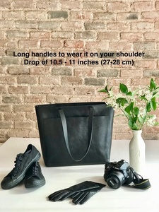 Bolso tote de cuero para mujer, antiarrugas, de secado rápido, antipilling, precio al por mayor, diseño único, OEM, Softshell. - Product Image 3