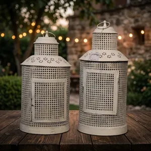 Ensemble de lanternes vintage en métal blanc, porte-bougies perforés faits à la main, décoration rustique pour l'extérieur, le jardin, la terrasse, la maison, à suspendre - Product Image 2