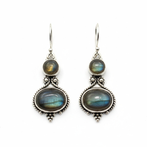 Boucles d'oreilles vintage en argent 925 avec labradorite naturelle sertie clos, bijoux pour femme pour les fêtes et le quotidien - Product Image 1