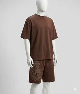 Ensemble Jogging Streetwear Personnalisé avec Broderie Intégrale OEM pour Hommes, T-shirt d'été et Short Assorti, Ensemble 2 Pièces - Product Image 3