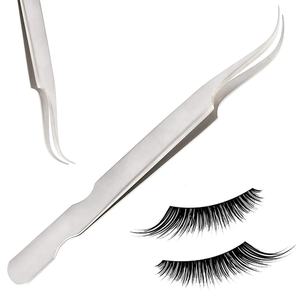 Pince à épiler professionnelle en fibre d'acier inoxydable de haute qualité nouvelle conception de type L pour les extensions de cils - Product Image 1