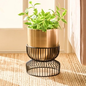 Pot de fleurs élégant en métal avec finition durable pour la maison et le jardin, pot à fleurs en fer de qualité supérieure au design moderne pour la décoration intérieure - Product Image 2