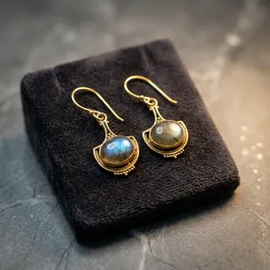 Boucles d'oreilles pendantes en laiton et labradorite bleue, pierres précieuses naturelles, bijoux faits à la main, vente en gros - Product Image 1