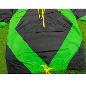 Conjunto Deportivo de Dos Piezas Personalizado para Hombre, Chaqueta Cortavientos con Capucha y Pantalones Cortos, Ropa Deportiva Ligera, Transpirable y de Secado Rápido, Satinado - Product Image 3