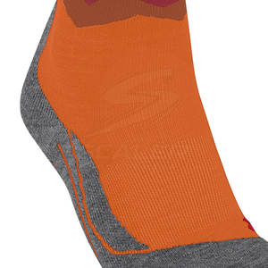 Chaussettes de sport unisexes pour le printemps, en tissu extensible léger, offrant confort, soutien et style pour la course à pied, la remise en forme et les activités de plein air - Product Image 4