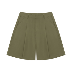 Shorts plissés homme en sergé 100 % coton, coupe large, style vacances, couleur olive, collection été 2026 - Product Image 6