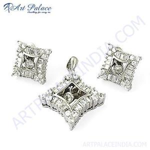 Ensemble de bijoux plaqué argent pour femme Art Palace, collier, boucles d'oreilles et bague géométriques taille princesse, style classique pour mariage - Product Image 3