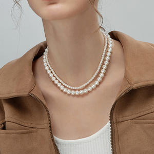 Collar de Doble Capa Estilo Ins de Shijia para Mujer, Cadena de Clavícula Ligera de Lujo de Alta Gama con Perla - Product Image 2