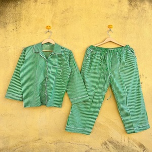Conjunto de Pijama de Algodón a Rayas Verdes de Moda, Manga Larga, Pantalón Largo, Ropa de Dormir Clásica, Cintura Elástica, Tejido Suave, Ropa de Verano para Mujer - Product Image 1