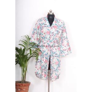 Robe de chambre luxueuse en coton imprimé au bloc, avec ceinture à nouer à la taille, design enveloppant, confortable, pour femme - Product Image 1