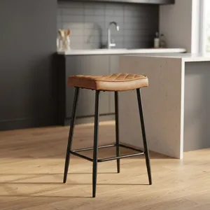 Taburete de Barra de Cuero Sintético con Reposapiés, Patas de Metal Negro, Asiento para Cocina, Desayunador, Cafetería, Hotel, Hogar, Muebles de Bar - Product Image 6