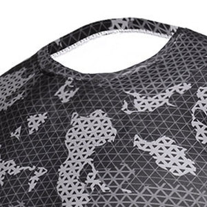 Fabricant pakistanais de chemises de compression de haute qualité, dernier design, en spandex et polyester, pour hommes, séchage rapide, respirantes, écologiques - Product Image 3