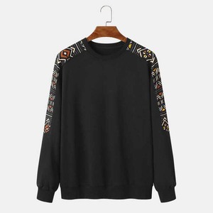 Sudadera de Punto para Hombre, Cuello Redondo, Manga Raglán, Estampado Geométrico Negro, Corte Regular, Diseño Personalizado - Product Image 1