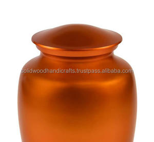 Urnas Funerarias Decorativas de Latón de Alta Calidad, Urnas Hechas a Mano para Hombres y Mujeres - Product Image 4