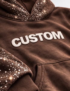 Sudadera con Capucha Personalizada para Hombre, Color Marrón, con Estampado, Forro Polar, Estilo Urbano, con Diseño de Pedrería - Product Image 5