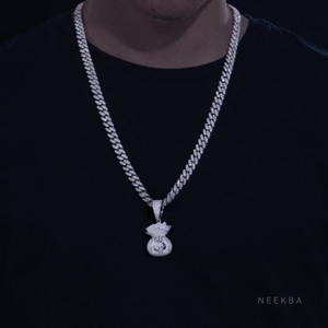 Colgante de Plata 925 con Moissanita en Forma de Bolsa de Dinero - Piedras Engastadas a Mano con Precisión, Colgante de Bolsa de Dinero con Diamantes - Product Image 1