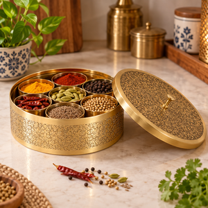 Boîte à épices ronde en laiton gravé antique avec bande latérale ornée de motifs floraux pour la cuisine, vente en gros, exportation - Product Image 5
