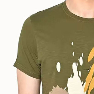 Camisetas de hombre con estampado serigráfico, de alta calidad y material duradero, en oferta. - Product Image 4