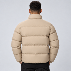Vestes matelassées pour hommes en gros, avec une construction durable, une doublure confortable et des designs personnalisables pour les marques privées - Product Image 6