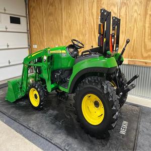 Tracteur John Deere 2038R, équipement utilitaire haute performance, qualité supérieure, livraison rapide pour une utilisation à la ferme et au jardin - Product Image 2