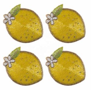 Posavasos redondos de alta calidad hechos a mano con cuentas, Juego de 4 posavasos redondos con cuentas para mesa de comedor y decoración de mesa de centro - Product Image 2