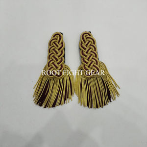 Epaulettes de hombro personalizadas de alta calidad con flecos en color dorado, accesorios para uniformes de banda de marcha. - Product Image 2