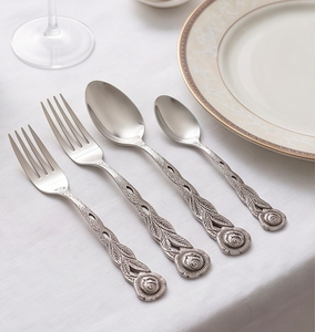 Ensemble de couverts finition argentée avec élégant motif de rose sur la poignée, pour mariage, dîner, maison, cuisine et restaurant. - Product Image 5