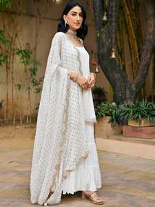Últimos diseños personalizados de vestidos Anarkali Punjabi, ropa india y pakistaní, ropa festiva tradicional bordada para mujeres - Product Image 6