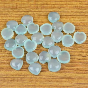Cabujones en forma de corazón liso de Calcedonia Aqua Natural de 11mm, piedras preciosas sueltas semipreciosas, joyería de lujo con envío rápido - Product Image 1
