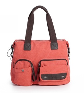 Sac fourre-tout pour femme en toile rouge avec deux poignées, fermeture à glissière, résistant à l'eau, pour un usage quotidien - Product Image 1