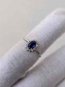 Anillo minimalista de zafiro azul, corte ovalado, zafiro azul real con halo, anillo de compromiso vintage para mujer, joyería. - Product Image 6