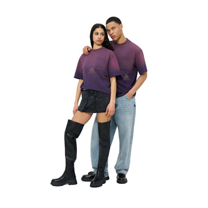Camiseta con efecto acid wash unisex, de algodón suave, cuello redondo, manga corta, estilo desgastado con efecto descolorido por el sol, último estilo para hombre/mujer - Product Image 2