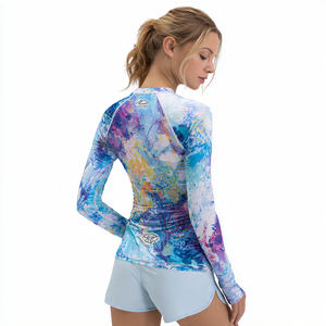 Camiseta Deportiva de Compresión para Mujer, 100% Poliéster, para Natación y Playa, Estampada, Ajustada, Manga Larga - Product Image 1
