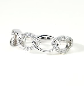 Bague en or massif 10K/14K/18K avec diamant de laboratoire rond certifié IGI, couleur DEF, clarté VVS/VVS, forme marquise torsadée, certifiée IGI - Product Image 5