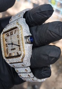 Reloj Cuadrado de Lujo en Dos Tonos de Oro con Incrustaciones de Diamantes Moissanite, Esfera con Números Romanos, Brazalete de Acero, Reloj para Hombre - Product Image 3