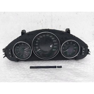 แผงหน้าปัด CLS C219 ปี 2004-2006 มือสอง ของแท้ รหัสอะไหล่ A2195401311 - Product Image 1