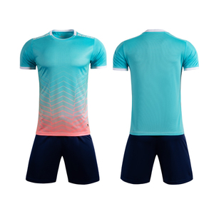Conjunto de Camiseta y Pantalones Cortos de Fútbol para Hombre, Uniforme de Fútbol Personalizado, Ropa de Entrenamiento Transpirable de Secado Rápido, Proveedor OEM - Product Image 3
