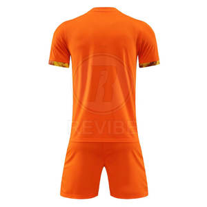 Uniforme de Fútbol Personalizado de Primera Calidad, Ropa Deportiva, Uniforme de Fútbol de Venta Caliente Hecho en Pakistán - Product Image 4