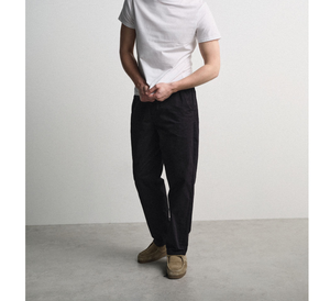 กางเกงชิโน่ผู้ชายผ้าฝ้ายออร์แกนิคแบบเป็นมิตรต่อสิ่งแวดล้อม ทรงหลวม ขากระบอกเล็ก น้ำหนักเบา ระบายอากาศได้ดี ไม่ยับง่าย ทันสมัย เหมาะสำหรับฤดูร้อน - Product Image 1