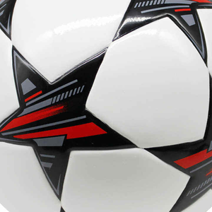 Ballon de football CORE FIELD blanc, noir, rouge, motif étoile, écologique, léger, durable, résistant à l'usure, 0,4-0,45 kg pour l'intérieur - Product Image 4