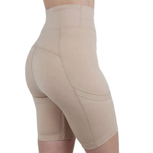 Shorts tactiques de compression taille haute pour femme, dissimulant une ceinture porte-arme discrète - Product Image 6