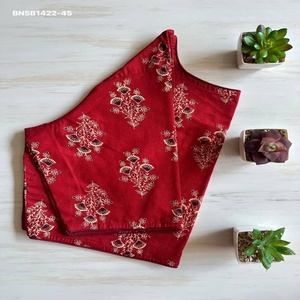 Blusa de algodón Ajrakh de excelente calidad con estampado a mano y cierre frontal, lista para usar, de proveedor de Surat. - Product Image 1