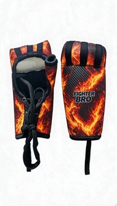ถุงมือชกมวย FIGHTER BRO แบบมีเจลรองรับ พร้อมผ้าพันมือแบบผูกเชือก ลายเปลวไฟ สำหรับฝึกซ้อม - Product Image 1