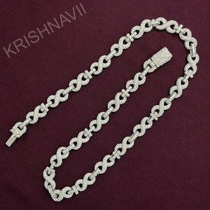 Élégant Collier Hip Hop de Luxe en Argent Sterling Plaqué Or avec Chaîne Maille Cubaine Croix Infinie et Moissanite Certifiée IGI 10MM - Product Image 5