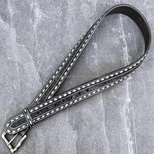 Ceinture en cuir western pour homme de qualité supérieure, ceinture en cuir brun à motifs floraux gravés avec boucle à ardillon en laiton antique - Product Image 5