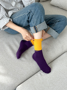 Calzini Viola da Donna in Misto Cotone Traspiranti per Uso Quotidiano Stile Regolare Autunnale Tinta Unita Lavorati a Maglia - Product Image 5